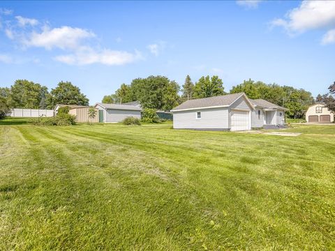 Tiny photo for 140 E Walnut Street, Cedarville, IL 61013 (MLS # 12535221)