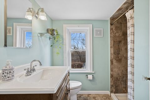 Tiny photo for 373 Woodbridge Street, Des Plaines, IL 60016 (MLS # 12568806)