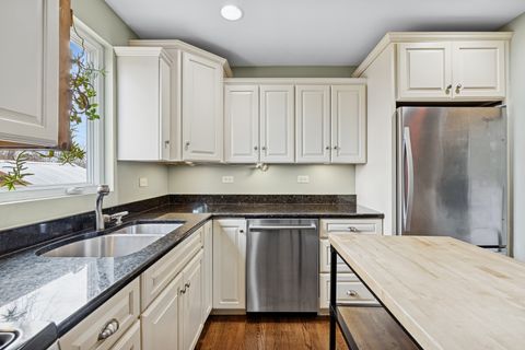 Tiny photo for 373 Woodbridge Street, Des Plaines, IL 60016 (MLS # 12568806)