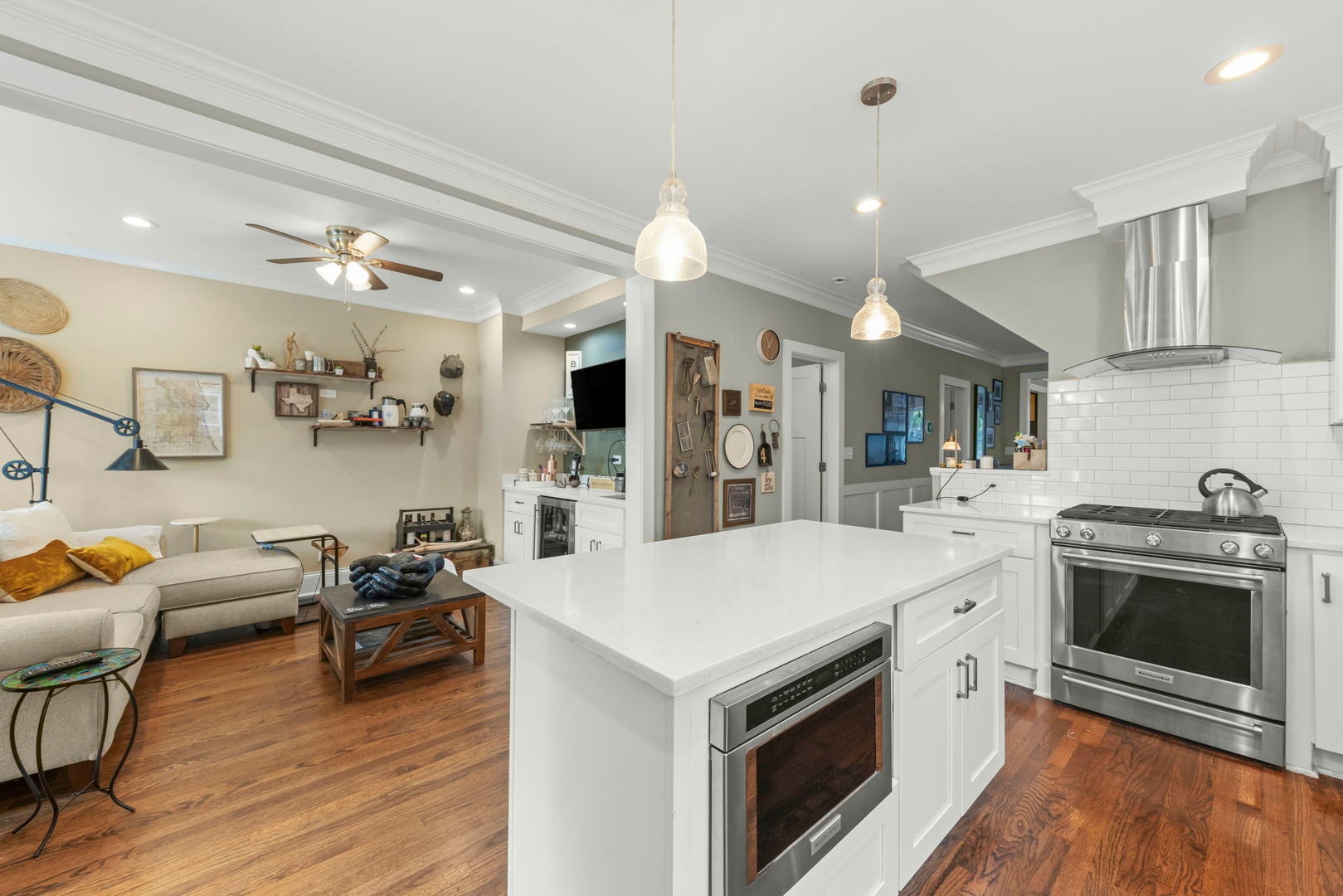 2416 Elmwood Avenue