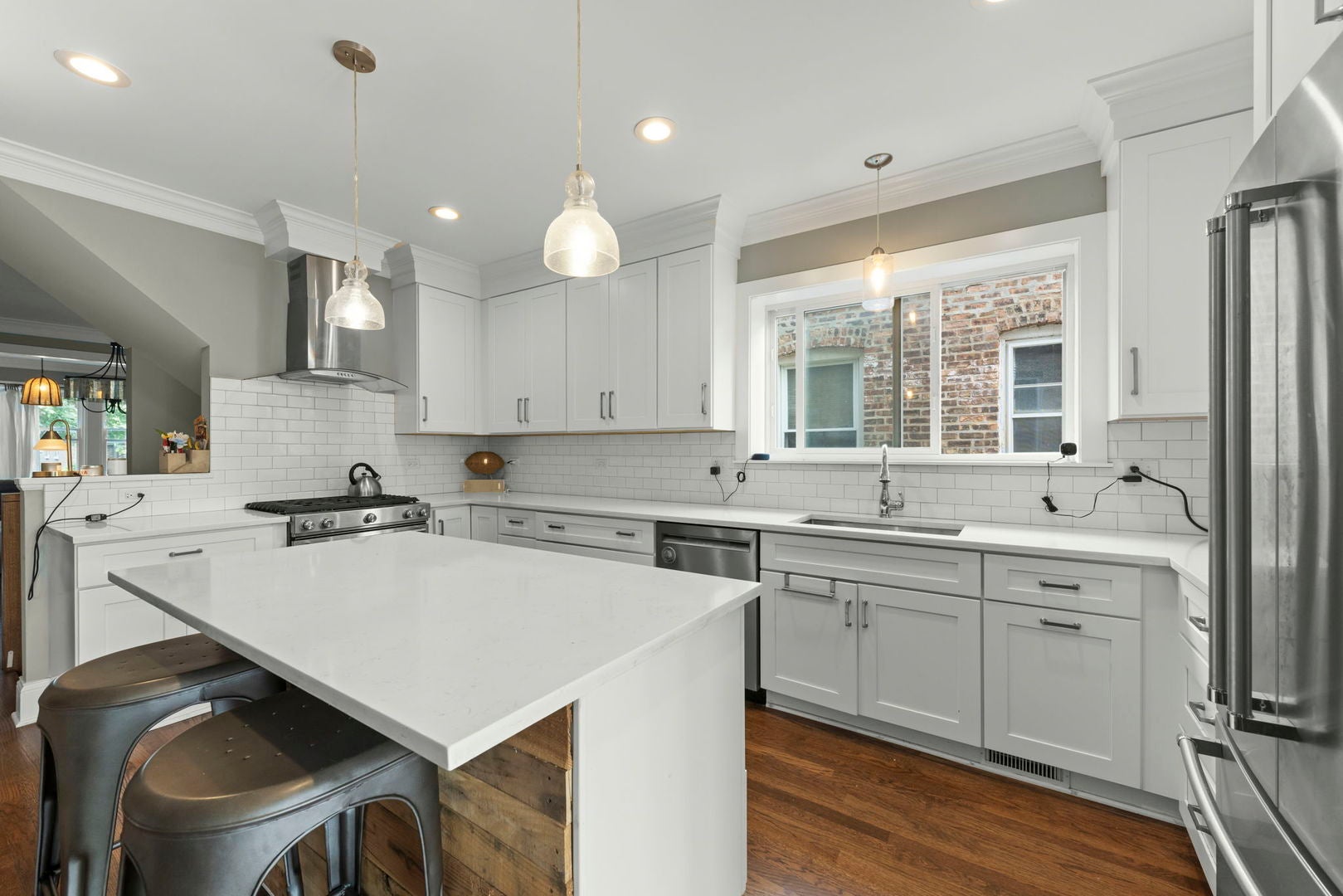 2416 Elmwood Avenue