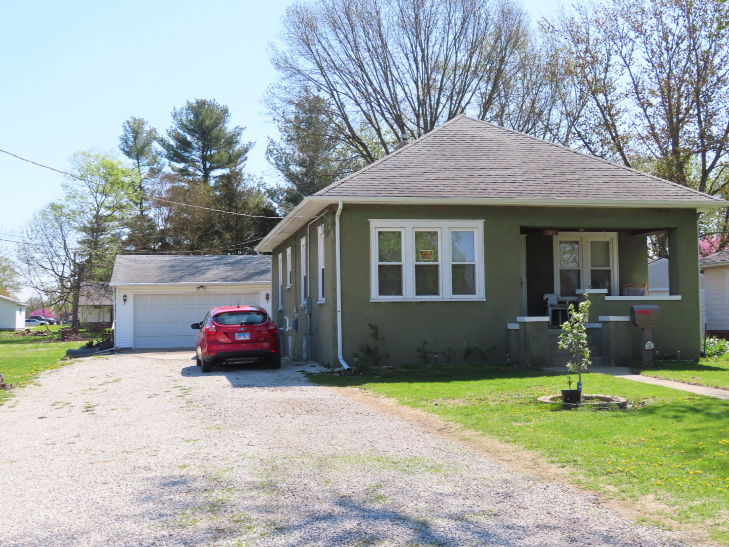 905 Painter Street