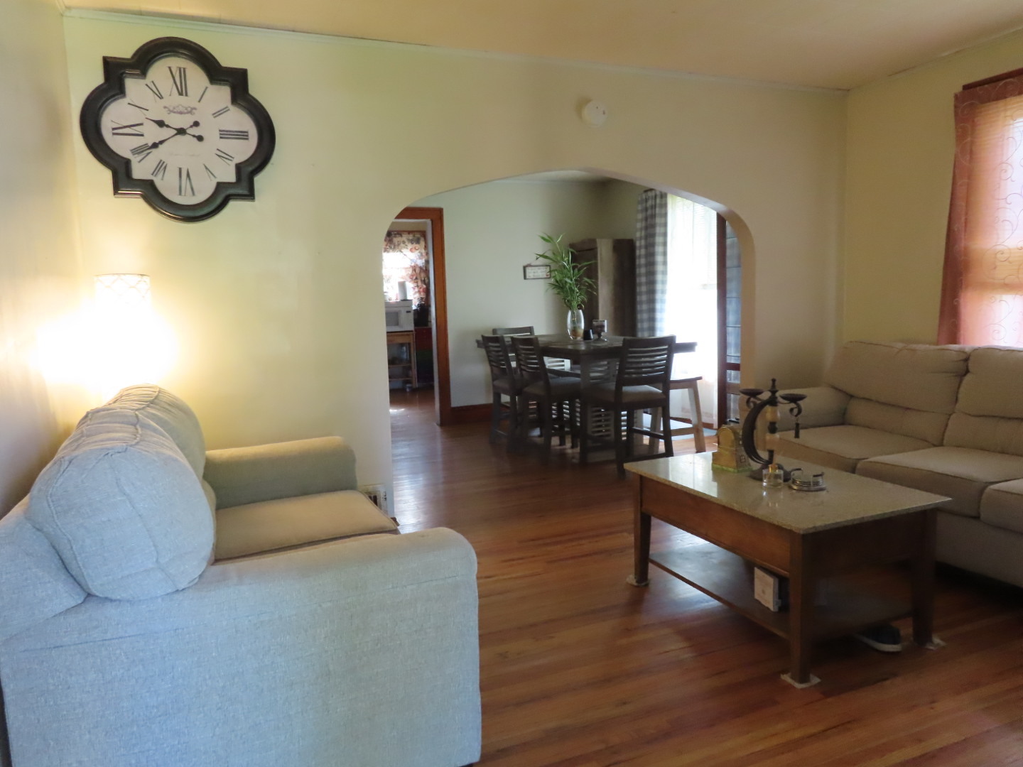 905 Painter Street