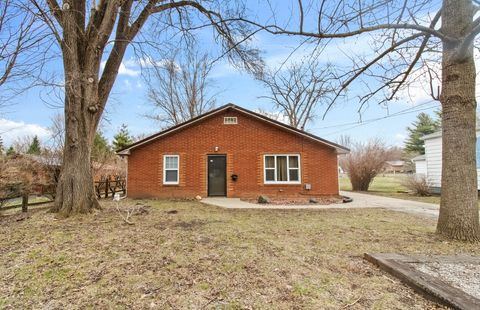 Photo of 138 W 1st Street, Streator, IL 61364 (MLS # 12592826)