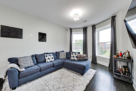 Tiny photo for 616 E 46th Street #2, Chicago, IL 60653 (MLS # 12700151)