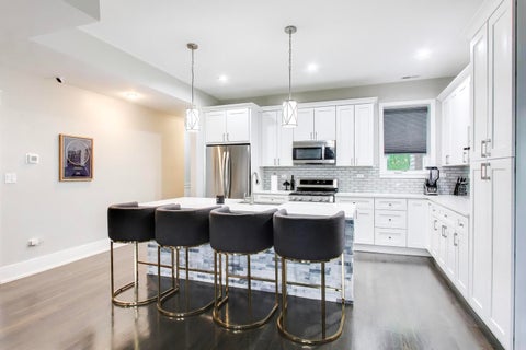 Tiny photo for 616 E 46th Street #2, Chicago, IL 60653 (MLS # 12700151)