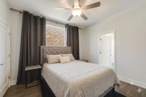 Tiny photo for 616 E 46th Street #2, Chicago, IL 60653 (MLS # 12700151)