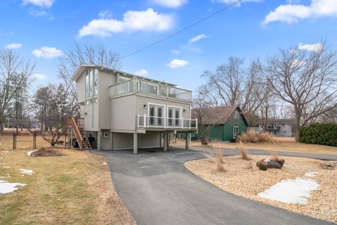 Photo of 1740 Holiday Drive, Lake Holiday, IL 60548 (MLS # 12574182)