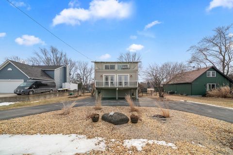 Tiny photo for 1740 Holiday Drive, Lake Holiday, IL 60548 (MLS # 12574182)