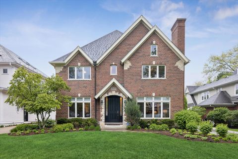 Photo of 5033 Woodland Avenue, Western Springs, IL 60558 (MLS # 12647633)