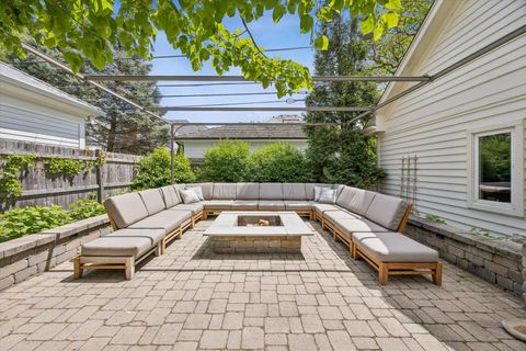 Tiny photo for 5033 Woodland Avenue, Western Springs, IL 60558 (MLS # 12647633)