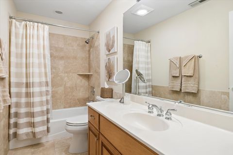 Tiny photo for 5033 Woodland Avenue, Western Springs, IL 60558 (MLS # 12647633)