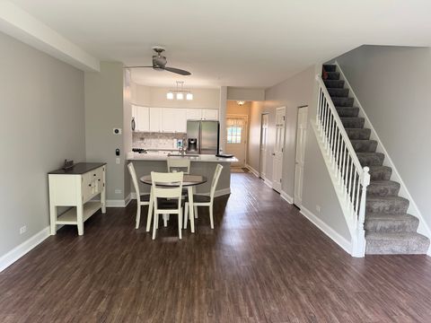 Tiny photo for 261 Arboretum Drive, Lombard, IL 60148 (MLS # 12661950)