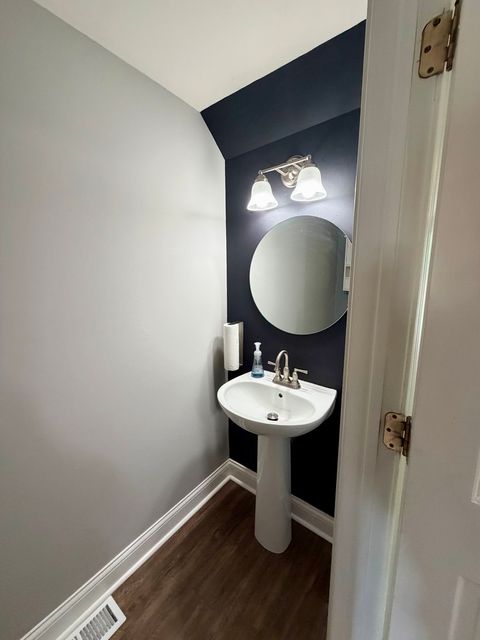 Tiny photo for 261 Arboretum Drive, Lombard, IL 60148 (MLS # 12661950)