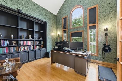 Tiny photo for 13220 Fox Lane, Lemont, IL 60439 (MLS # 12479272)