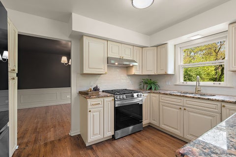 Tiny photo for 2209 Collett Lane, Flossmoor, IL 60422 (MLS # 12674676)