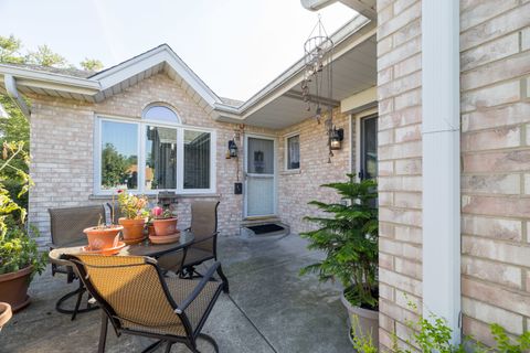 Tiny photo for 16231 Lake Villa Avenue, Tinley Park, IL 60477 (MLS # 12476543)