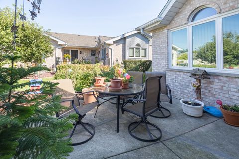 Tiny photo for 16231 Lake Villa Avenue, Tinley Park, IL 60477 (MLS # 12476543)