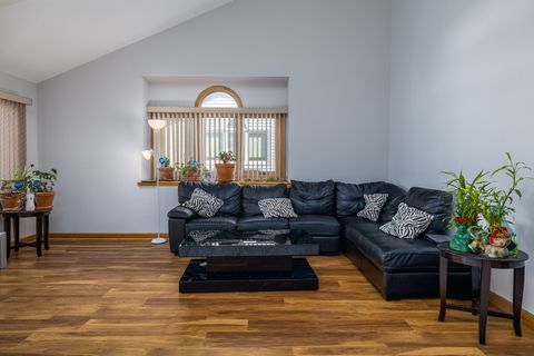Tiny photo for 16231 Lake Villa Avenue, Tinley Park, IL 60477 (MLS # 12476543)