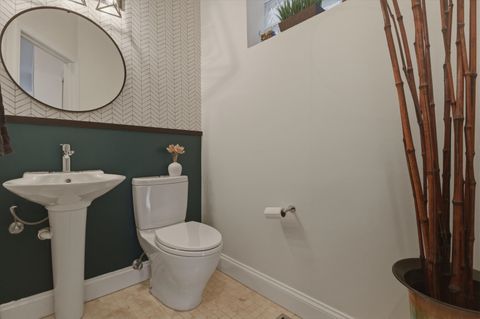 Tiny photo for 901 N Honore Street #2, Chicago, IL 60622 (MLS # 12575451)