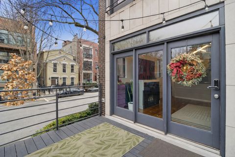 Tiny photo for 901 N Honore Street #2, Chicago, IL 60622 (MLS # 12575451)