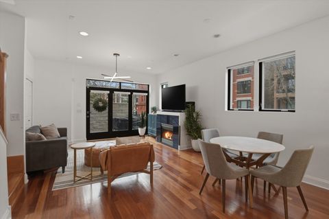 Tiny photo for 901 N Honore Street #2, Chicago, IL 60622 (MLS # 12575451)