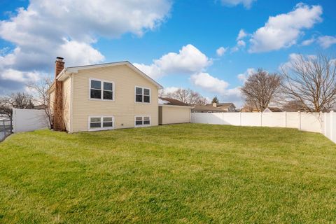 Tiny photo for 1680 Nautilus Lane, Hanover Park, IL 60133 (MLS # 12563975)