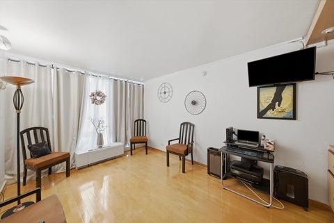 Tiny photo for 601 E 32nd Street #310, Chicago, IL 60616 (MLS # 12709629)