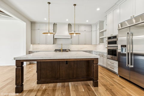 Tiny photo for 4411 Woodward Avenue, Downers Grove, IL 60515 (MLS # 12689606)