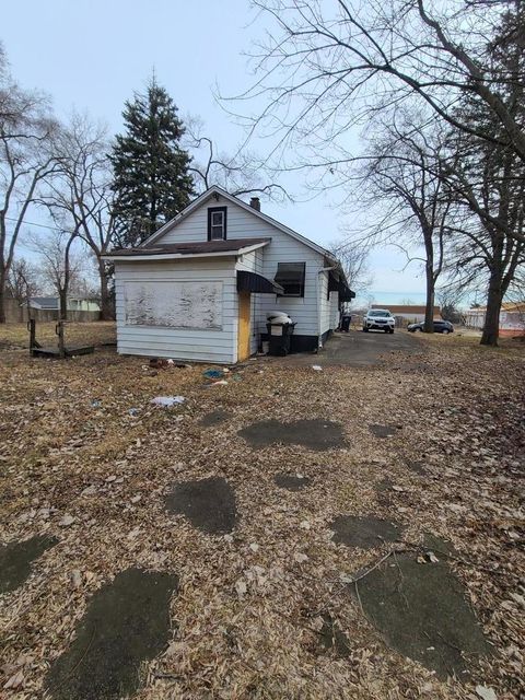 Tiny photo for 2122 Honore Avenue, North Chicago, IL 60064 (MLS # 12590245)