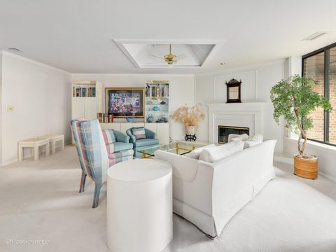 Tiny photo for 1401 Burr Oak Road #416B, Hinsdale, IL 60521 (MLS # 12708767)