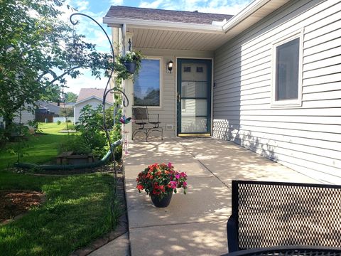 Photo of 50 S Juniper Drive, North Aurora, IL 60542 (MLS # 12617499)