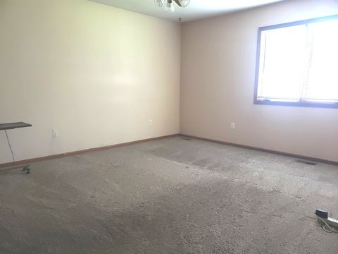 Tiny photo for 50 S Juniper Drive, North Aurora, IL 60542 (MLS # 12617499)