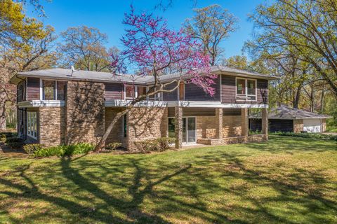 1N341 Indian Knoll Road West Chicago IL 60185