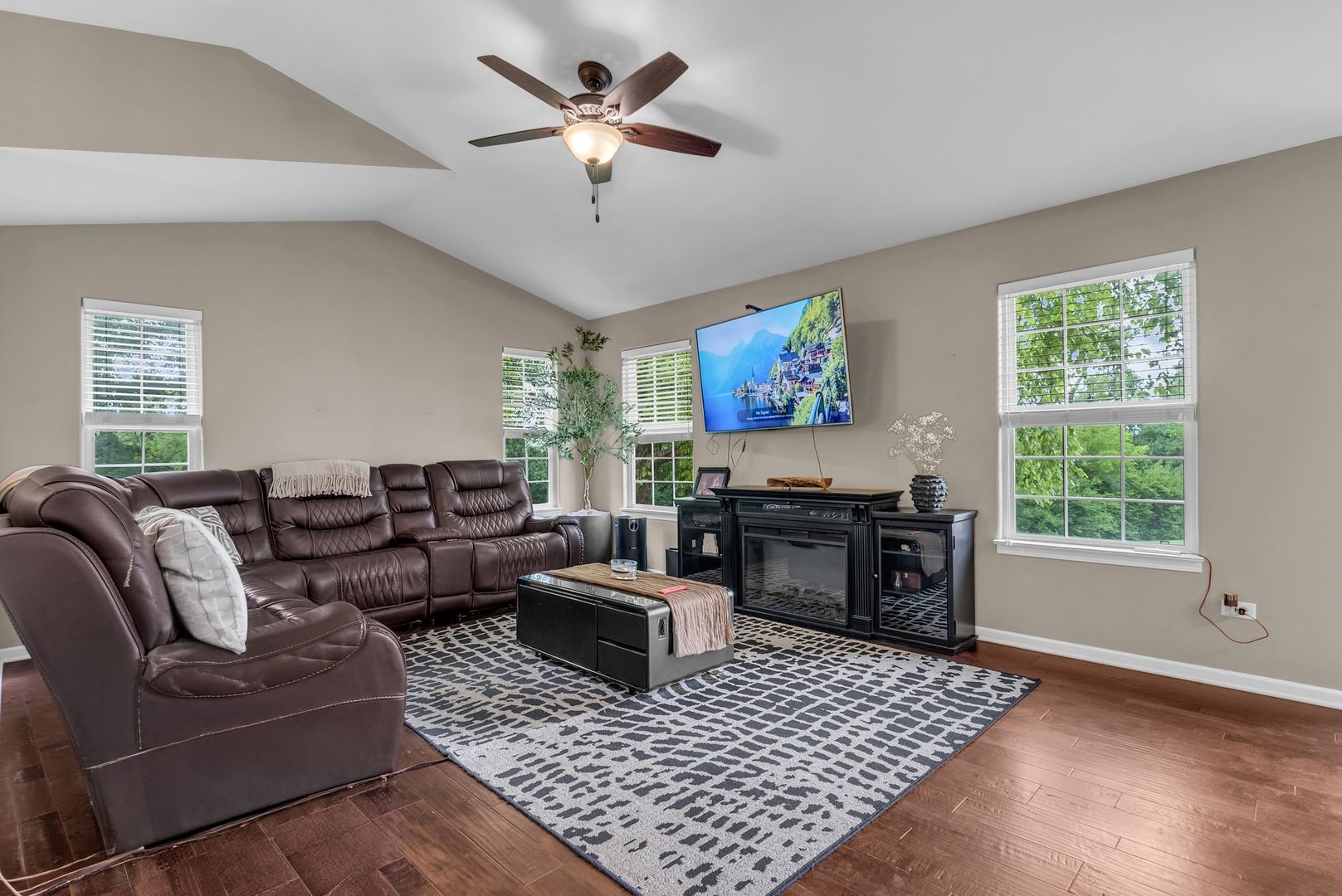 2248 Graystone Drive 2248