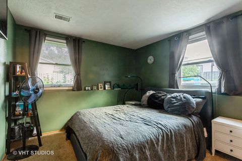 Tiny photo for 208 Flagstaff Drive, Bolingbrook, IL 60440 (MLS # 12498563)