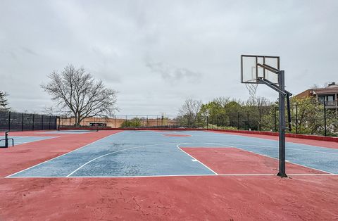 Tiny photo for 3030 Pheasant Creek Drive #307, Northbrook, IL 60062 (MLS # 12624962)