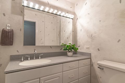 Tiny photo for 3030 Pheasant Creek Drive #307, Northbrook, IL 60062 (MLS # 12624962)