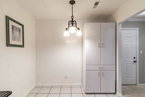 Tiny photo for 3030 Pheasant Creek Drive #307, Northbrook, IL 60062 (MLS # 12624962)