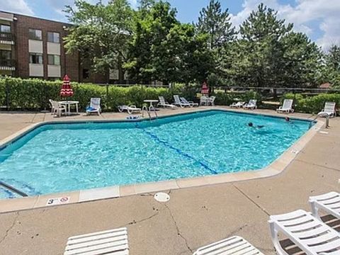 Tiny photo for 3030 Pheasant Creek Drive #307, Northbrook, IL 60062 (MLS # 12624962)