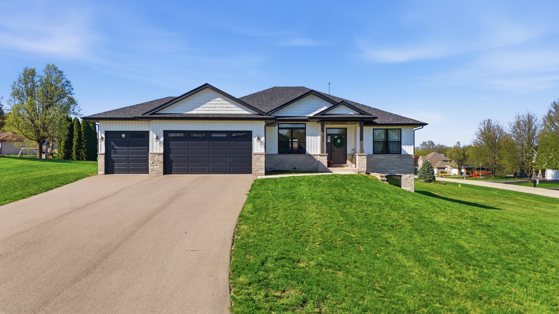 391 TEABERRY Court