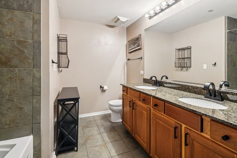 Tiny photo for 520 S State Street #816, Chicago, IL 60605 (MLS # 12480721)