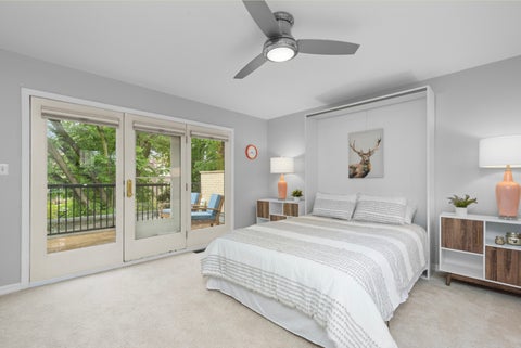 Tiny photo for 245 S Oak Park Avenue #C, Oak Park, IL 60302 (MLS # 12771497)