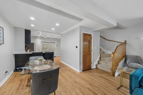 Tiny photo for 245 S Oak Park Avenue #C, Oak Park, IL 60302 (MLS # 12771497)