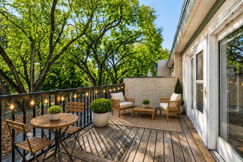 Tiny photo for 245 S Oak Park Avenue #C, Oak Park, IL 60302 (MLS # 12771497)