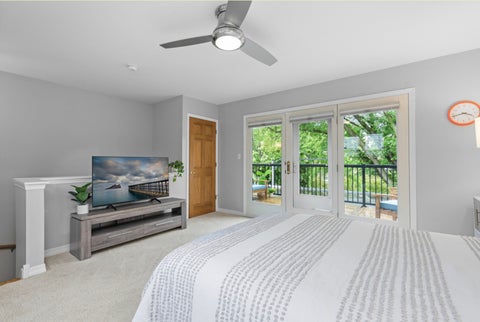 Tiny photo for 245 S Oak Park Avenue #C, Oak Park, IL 60302 (MLS # 12771497)