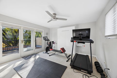 Tiny photo for 245 S Oak Park Avenue #C, Oak Park, IL 60302 (MLS # 12771497)