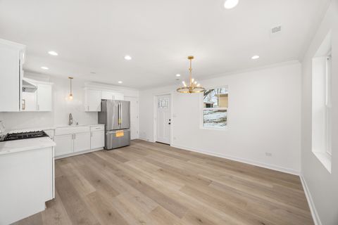 Tiny photo for 813 Audrey Avenue, Joliet, IL 60436 (MLS # 12532571)