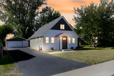 A home in Oak Lawn