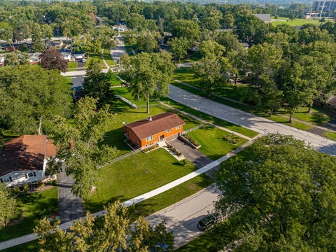 Tiny photo for 588 Kohley Road, Lisle, IL 60532 (MLS # 12747551)